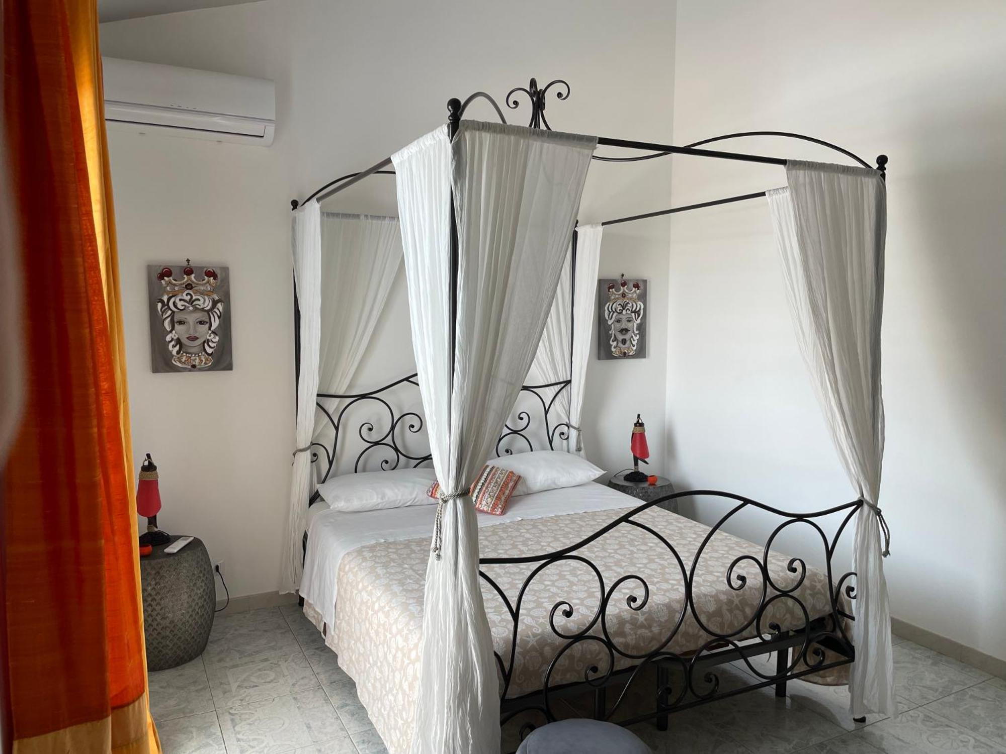 Tuttifrutti Holiday Acireale Dış mekan fotoğraf